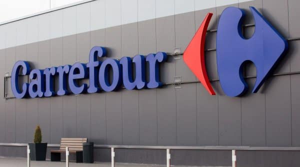 Frații Pavăl vor să cumpere Carrefour România. Ofertă depusă pentru preluarea lanțului