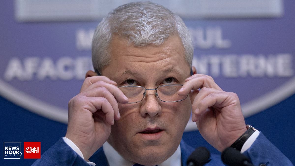 Cătălin Predoiu reacționează cu o poziţie rezervată, după precizările lui Klaus Iohannis