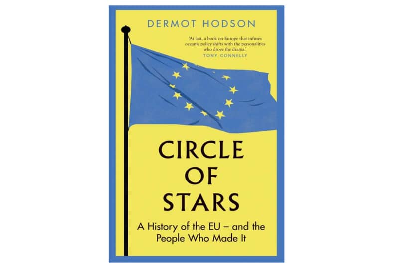 În cartea Circle of Stars a lui Dermot Hodson se vorbeşte despre o nouă istorie a UE