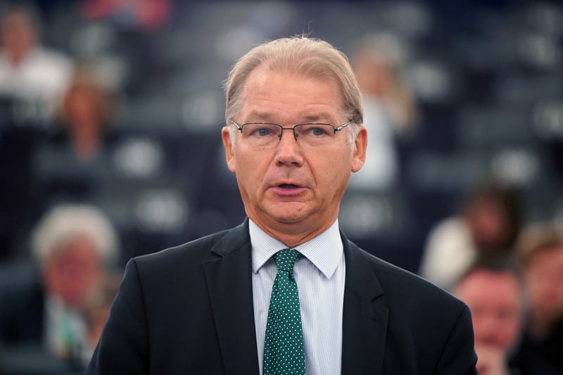 Liderul Verzilor va face „tot ce pot pentru a deraia” noile reguli fiscale ale UE