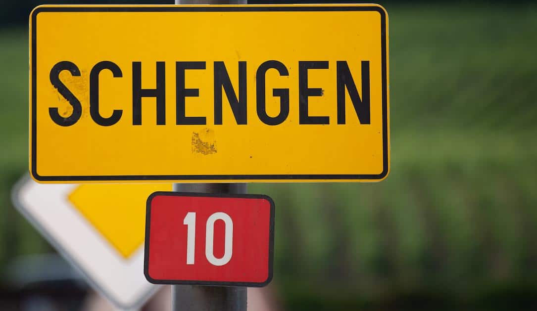 schengen 76543254576