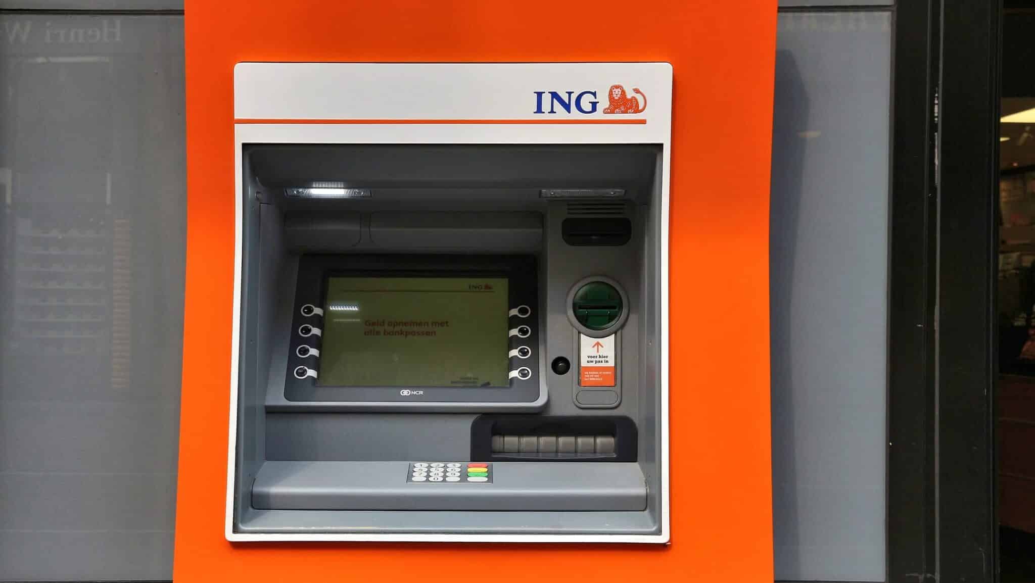 Cei care au cont și card la ING Bank sunt avertizaţi despre o fraudă bancară