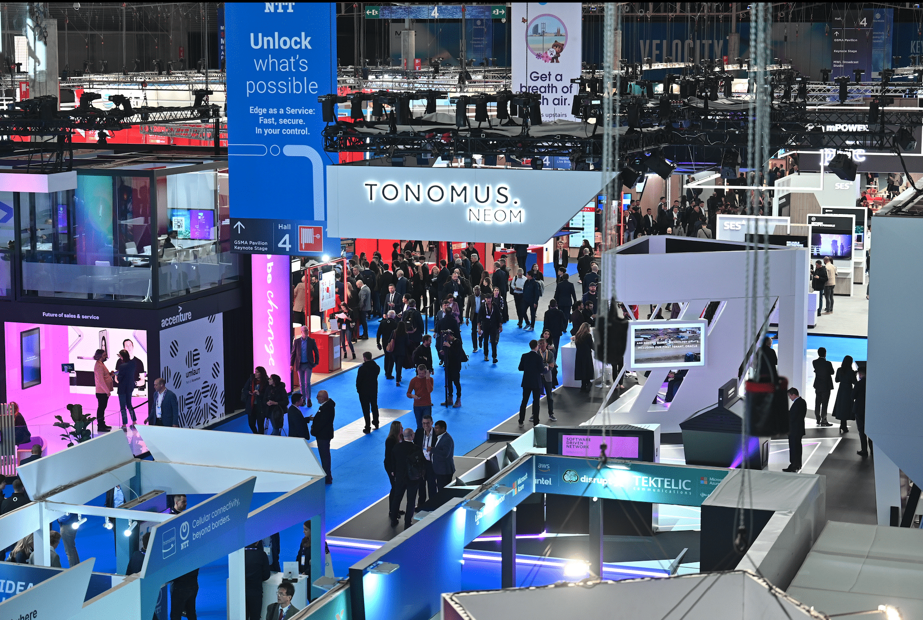 „Sicopele de finanţare”, împiedică pentru prima oară din 2011, România să participe la MWC Barcelona, cel mai mare târg european de tehnologie