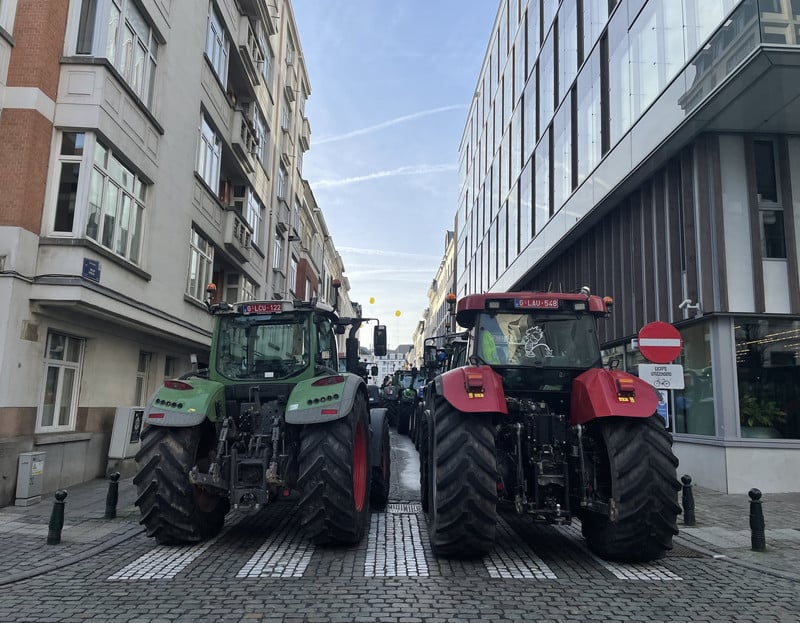 Care sunt cele mai arzătoare subiecte în centrul atenției în această săptămână la Bruxelles?
