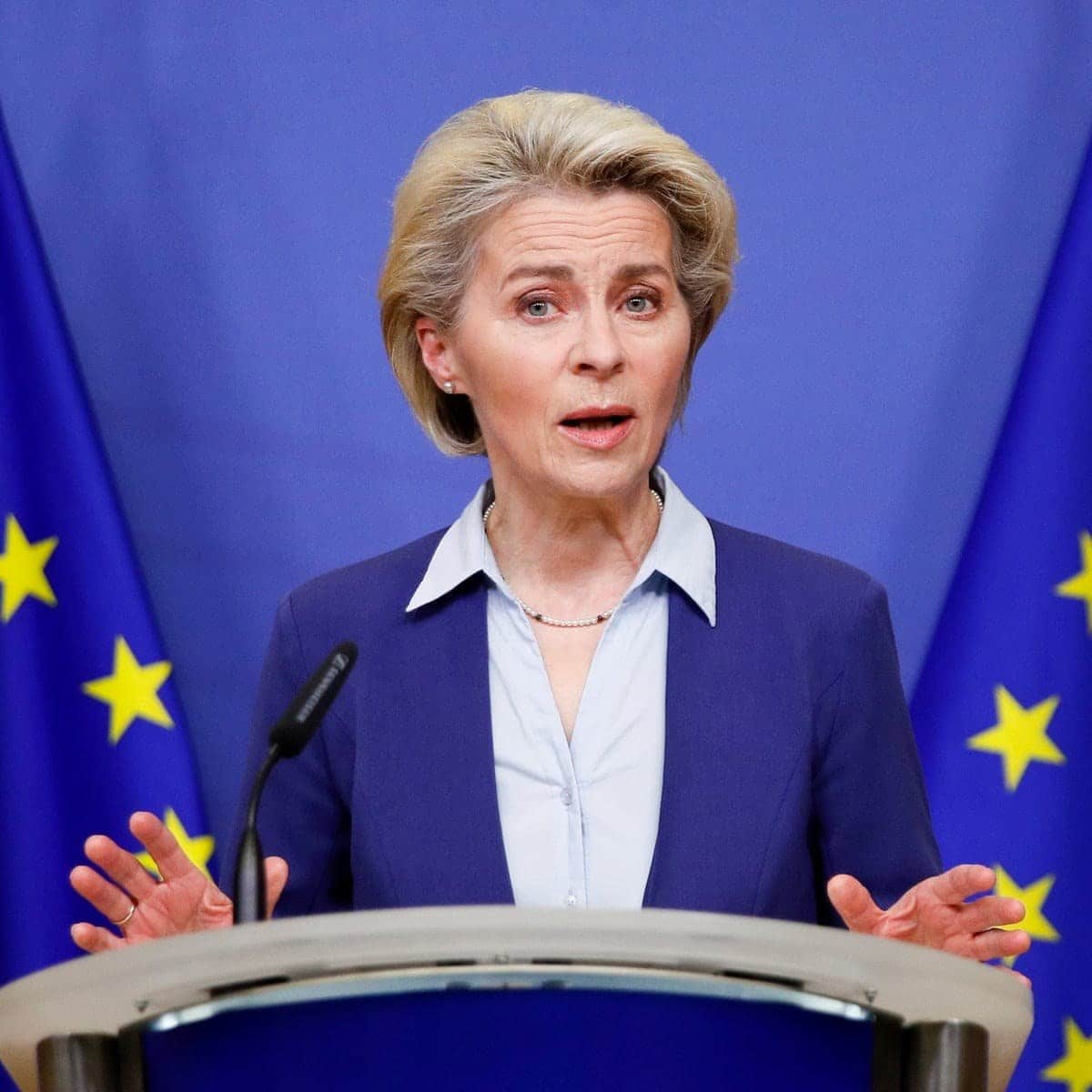 ursula von der leyen 545756