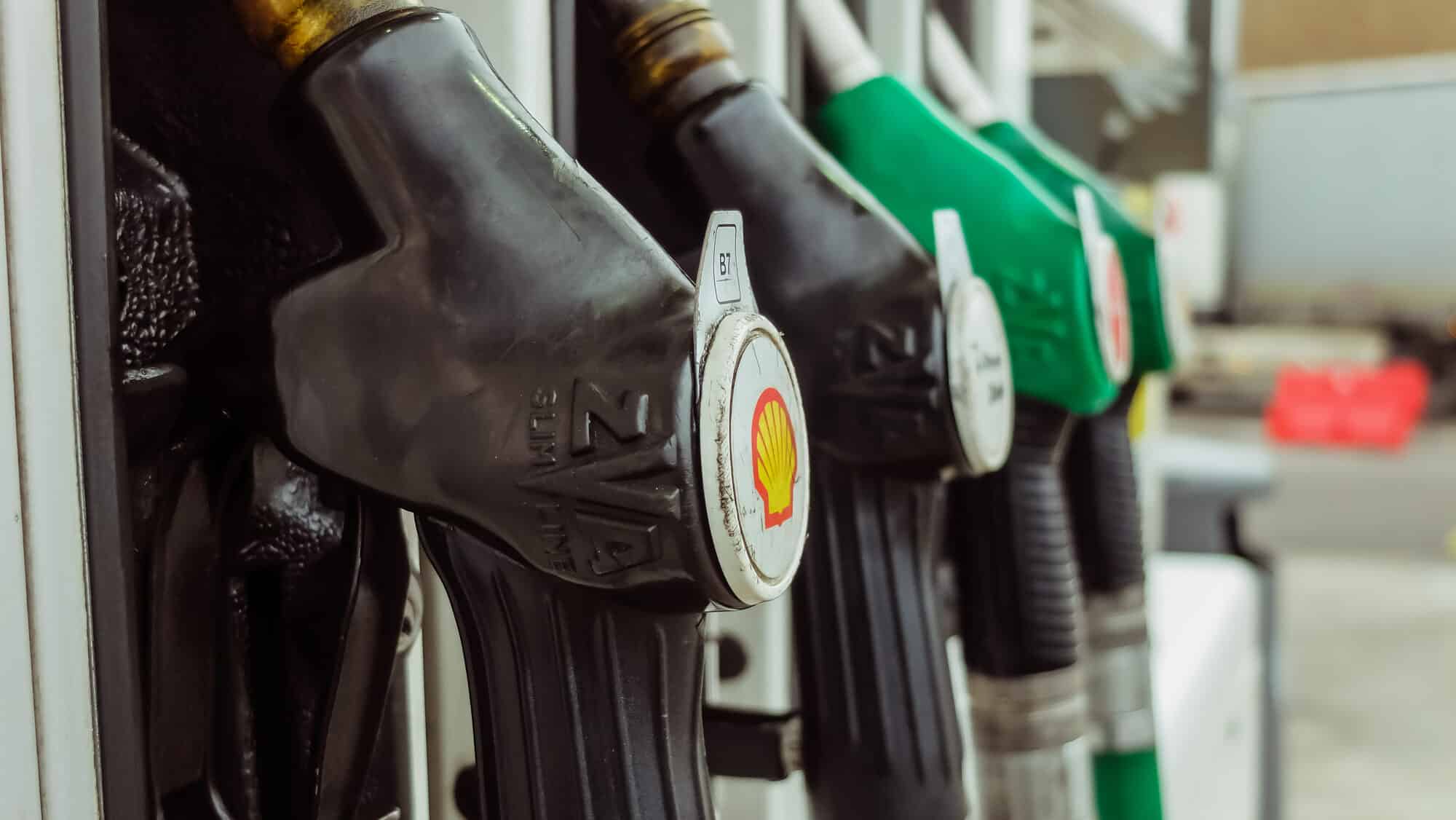 Care este prețul carburanților miercuri, 27 martie