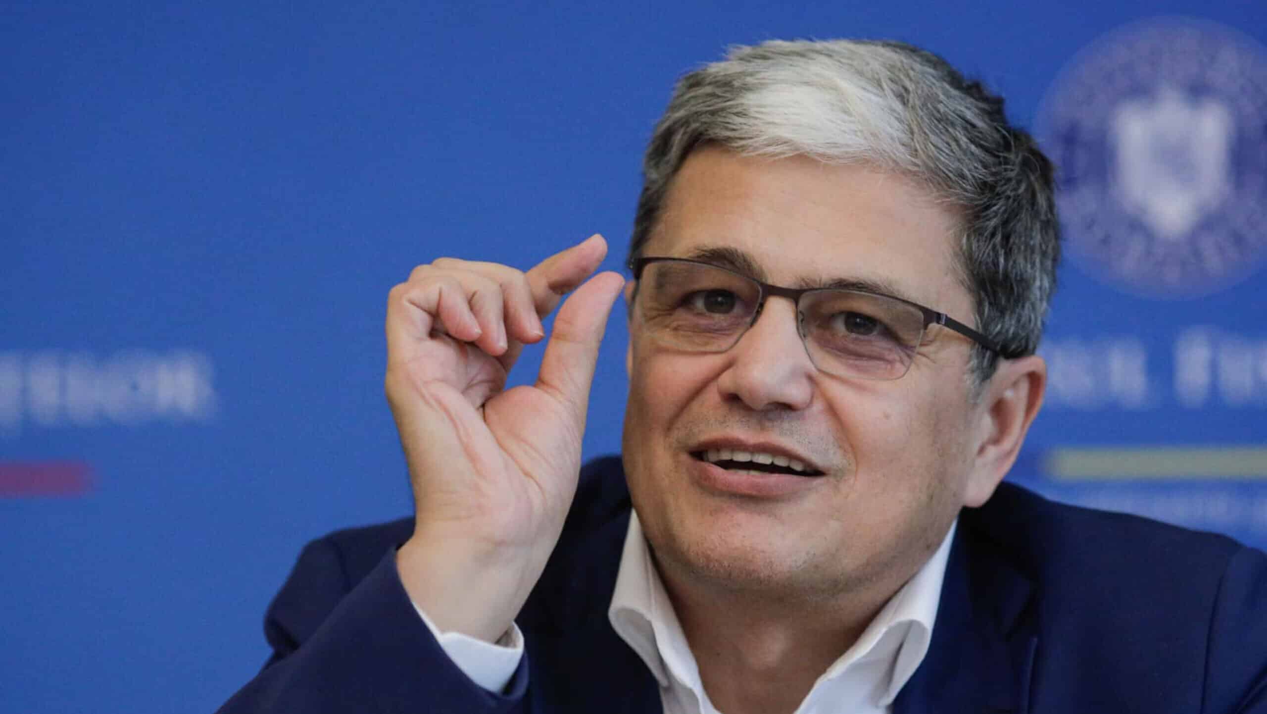Comisia Europeană cere României să crească cota TVA