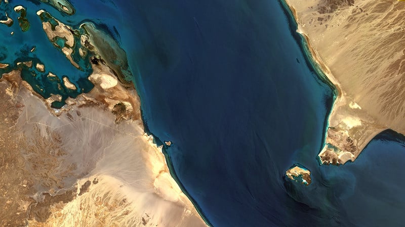 Fregatele UE din Marea Roșie, au escortat aproximativ 70 de nave comerciale să treacă de blocada Houthis