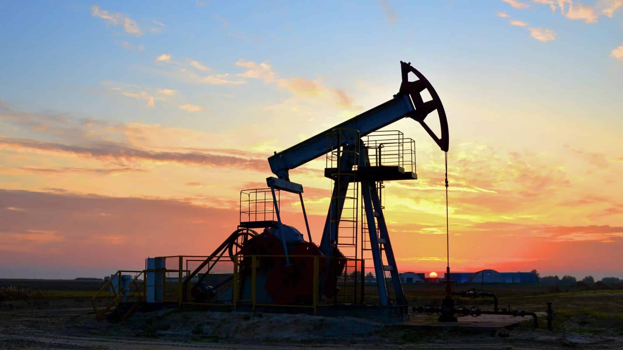 Care este principala cauză că prețul petrolului a crescut semnificativ?