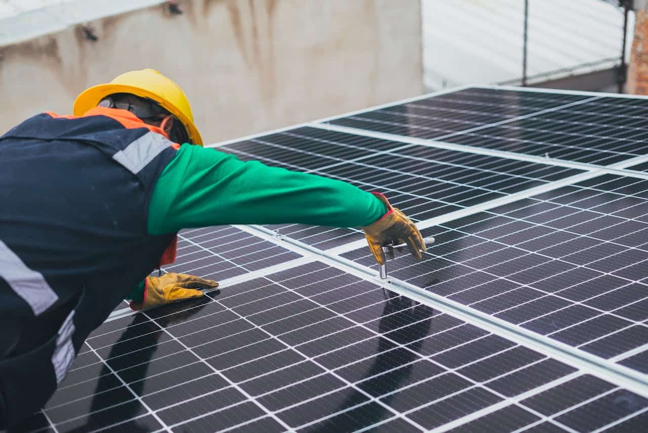 Energie regenerabilă. Cum poți avea o casă sustenabilă din punct de vedere energetic
