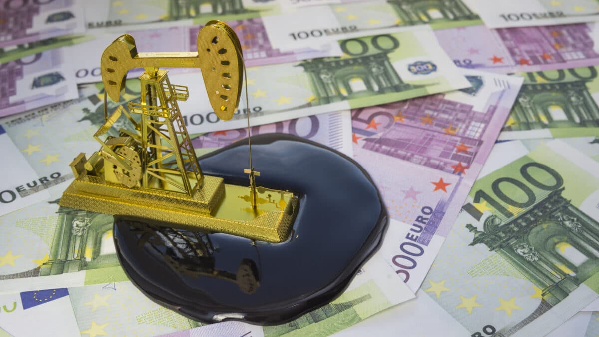 Amploarea evenimentelor din Israel, poate influenţa prețul petrolului