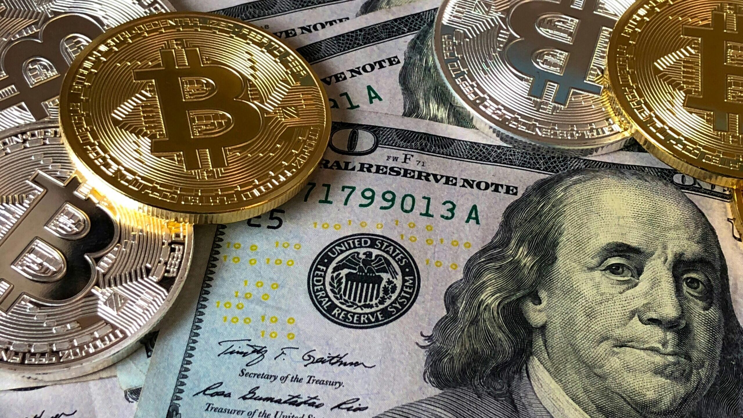 Fostul director executiv al Binance, Changpeng Zhao, cunoscut sub numele de „CZ” a fost condamnat la închisoare