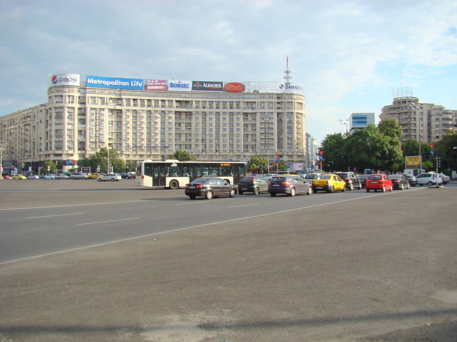 Piața victoriei, protest