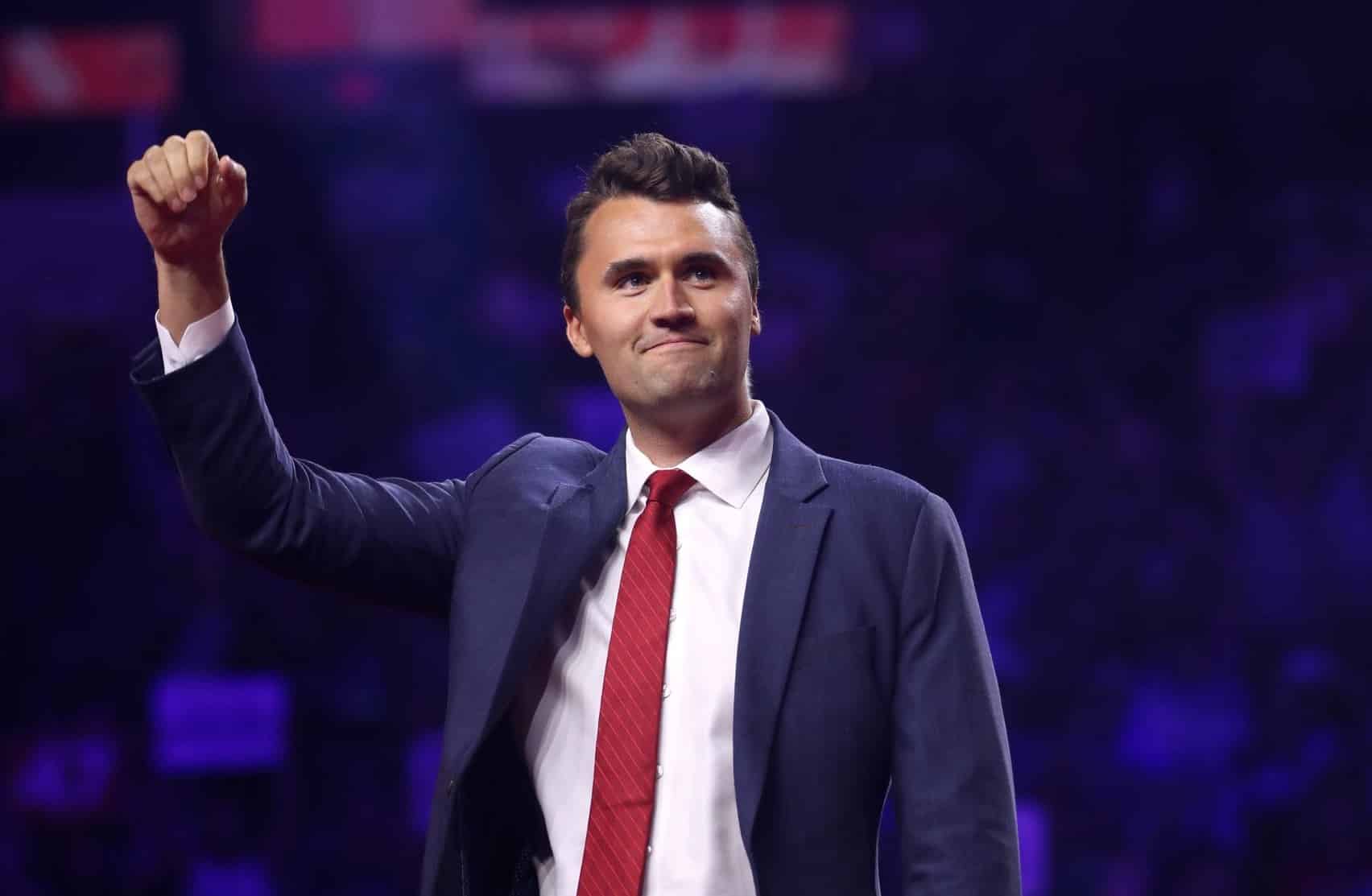 Charlie Kirk, apropiatul lui Trump, a fost ucis în plin discurs la o universitate din Utah