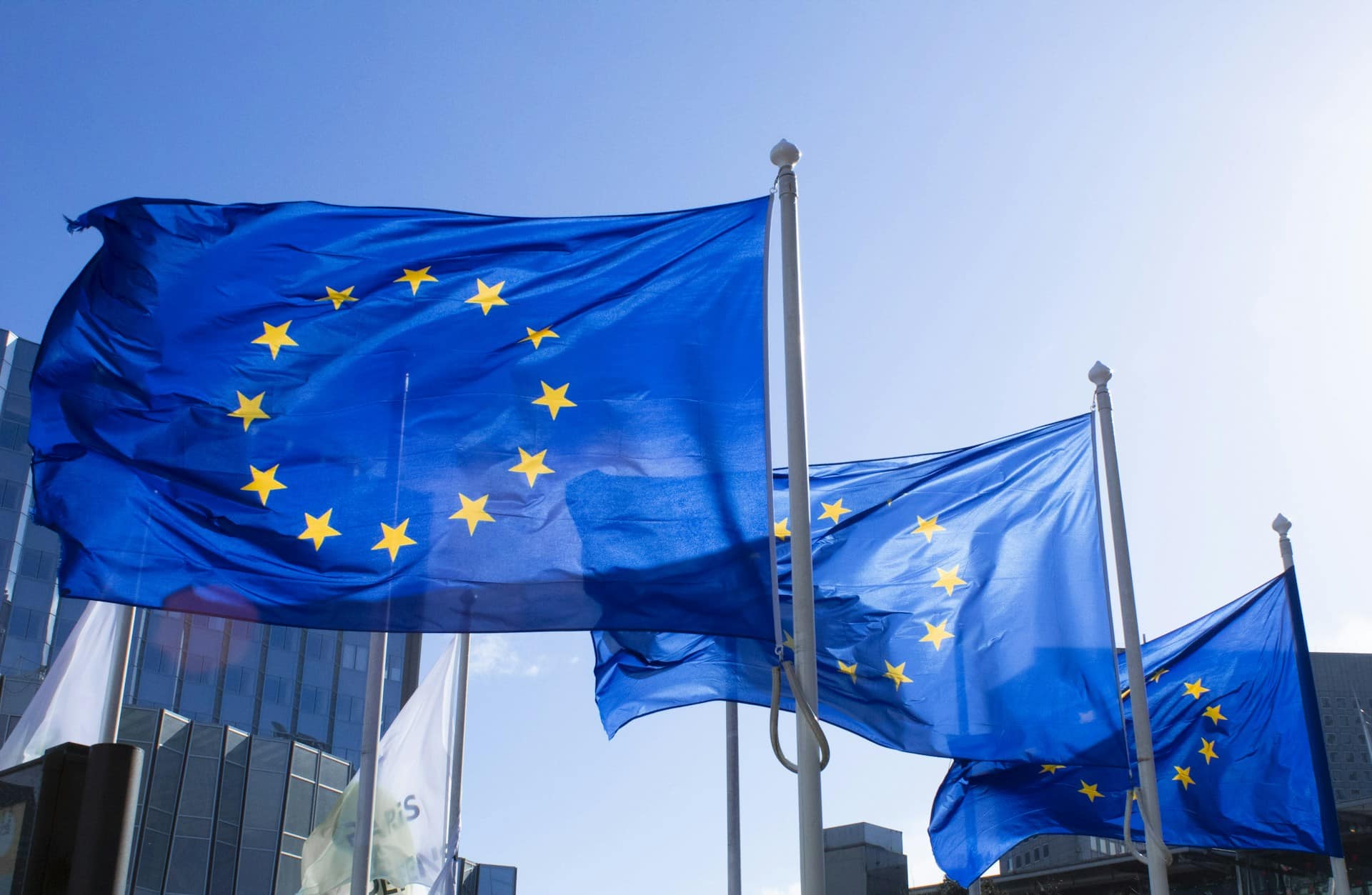Europa, gata să taie vizele pentru ruși! Cine se opune și de ce
