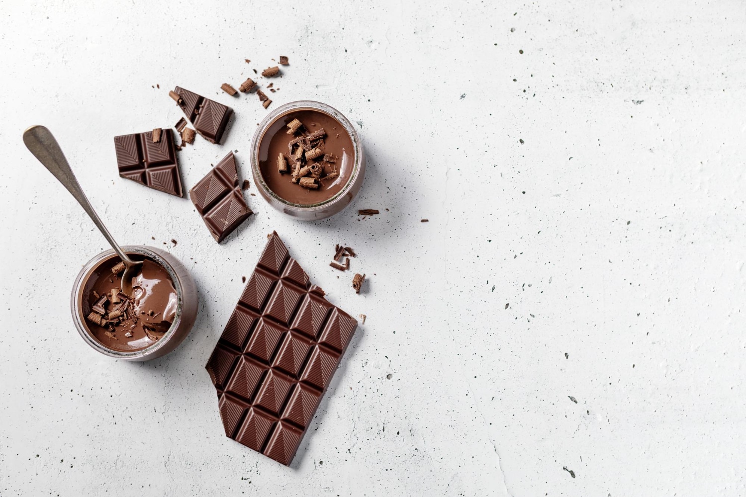 Producătorii de ciocolată, în creștere pe bursă înainte de Halloween. Prețul pentru cacao s-a prăbușit cu peste 50%