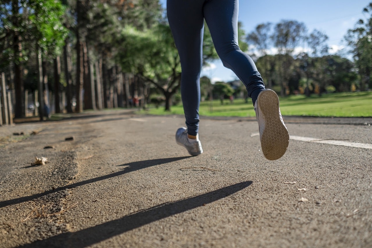 Tehnica secretă de slăbit. Arde mai multe calorii decât joggingul