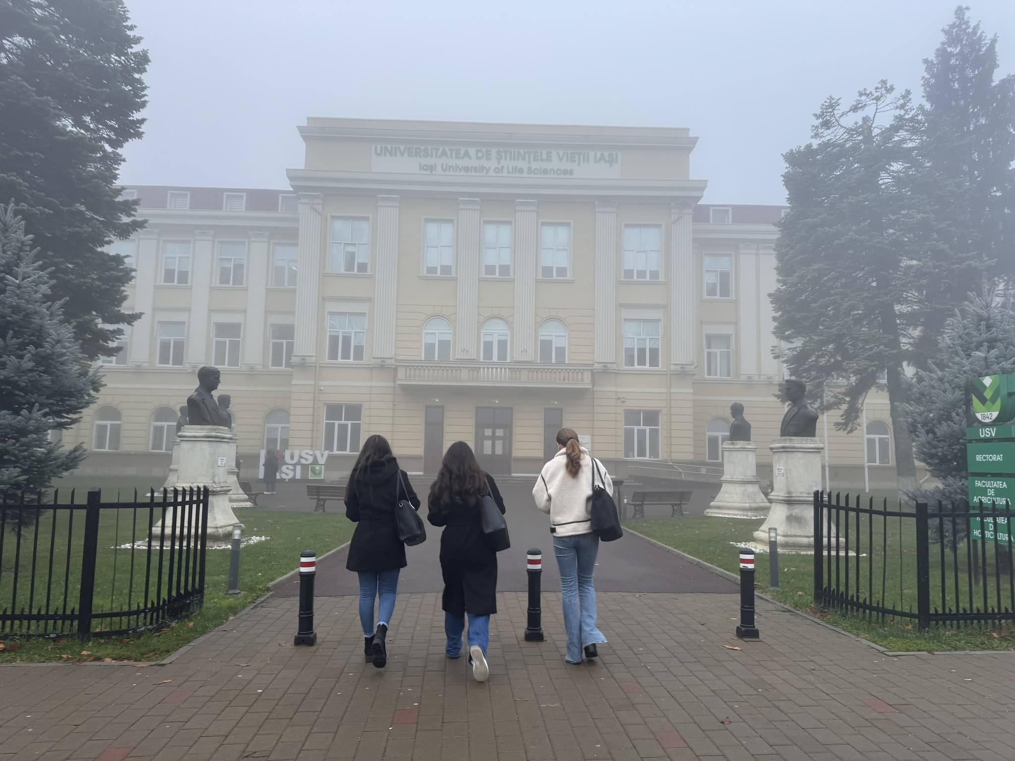 Țările cu cele mai dure sisteme de educație din lume. Presiunea școlară atinge cote extreme