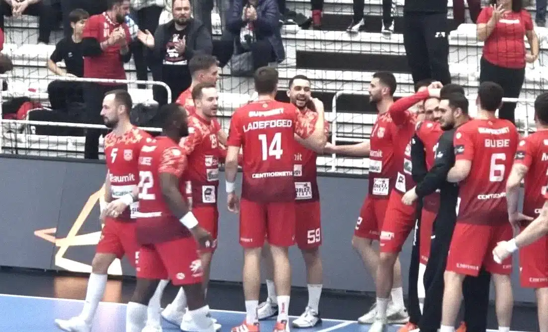Dinamo răstoarnă scorul pe final într-un meci tensionat cu Nantes