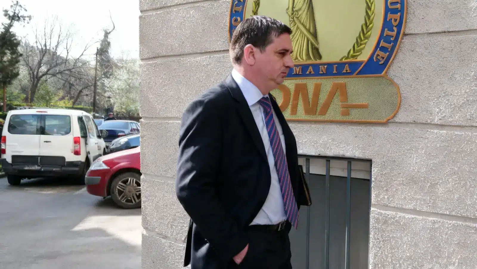 IInterceptări secrete, milioane și promisiuni la vârful Apărării