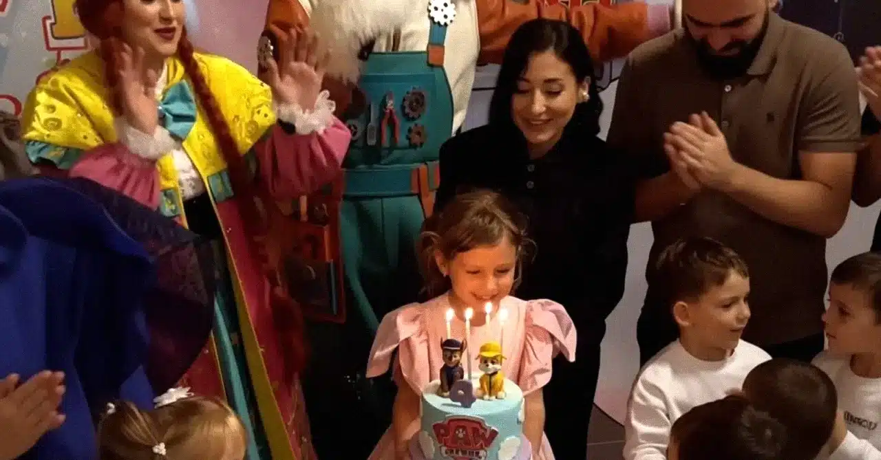 Nicole Cherry pregătește un moment special pentru fiica ei Anastasia