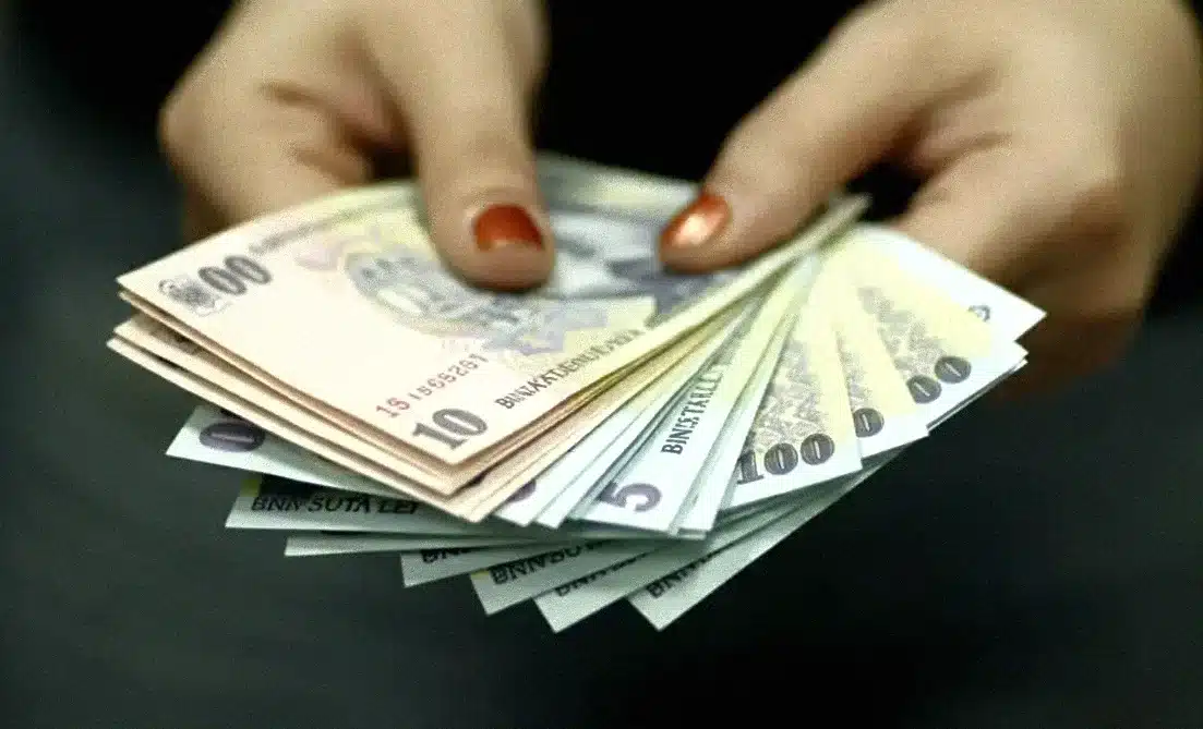 Un nou sprijin financiar îi așteaptă pe tineri la început de drum