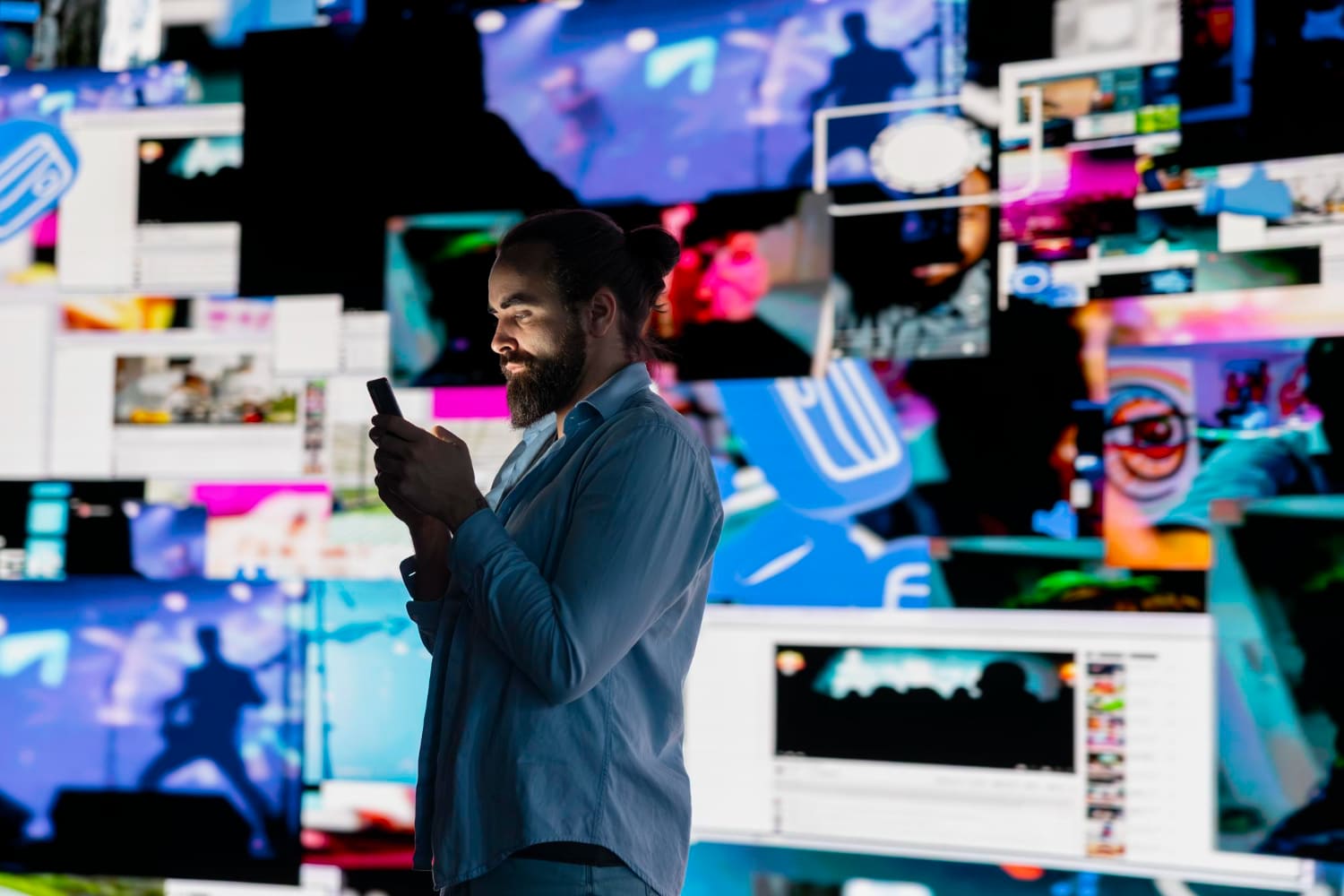 Algoritmul TikTok, secretul succesului global al platformei