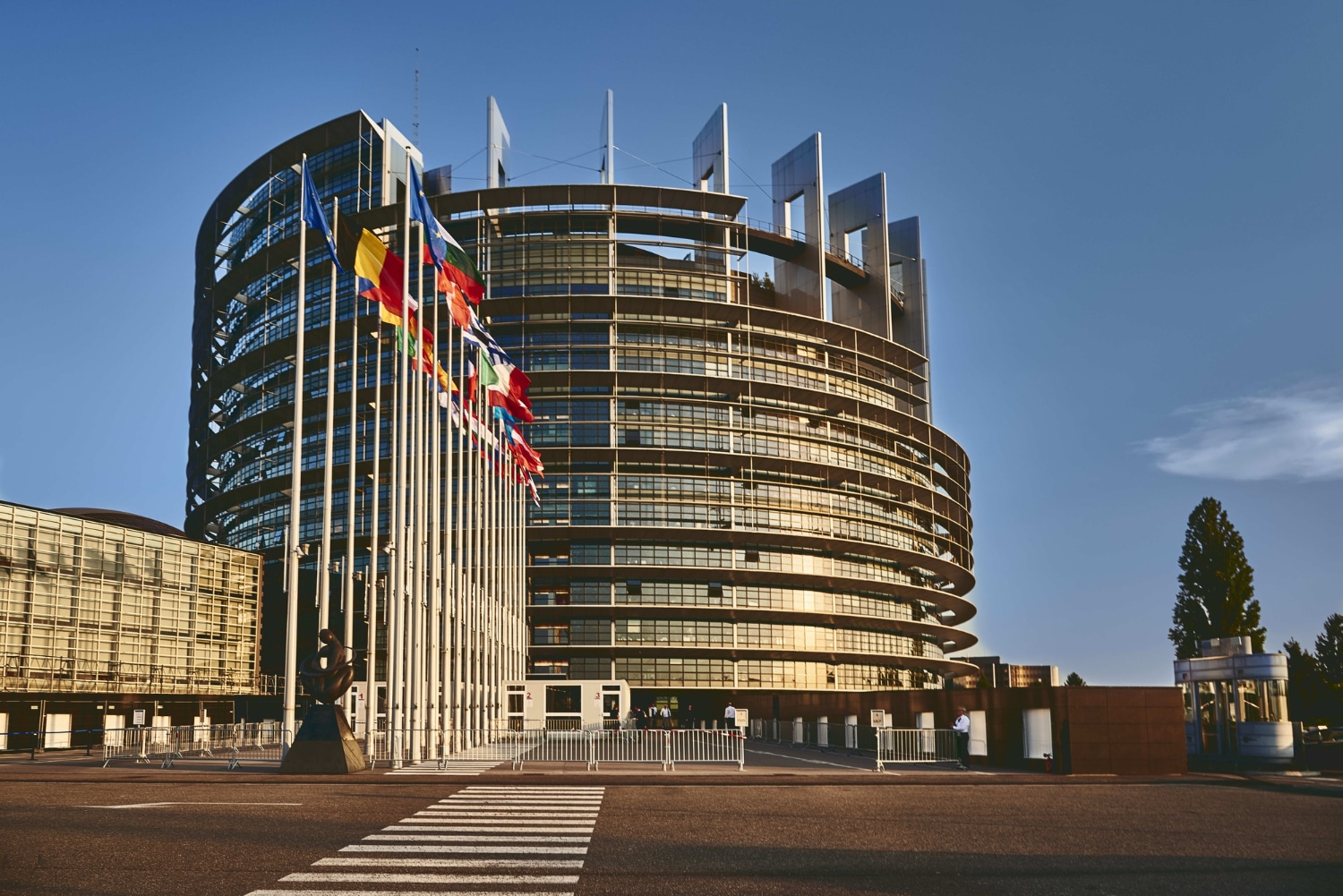 KNDS pregătește listarea duală la Paris și Frankfurt în 2026