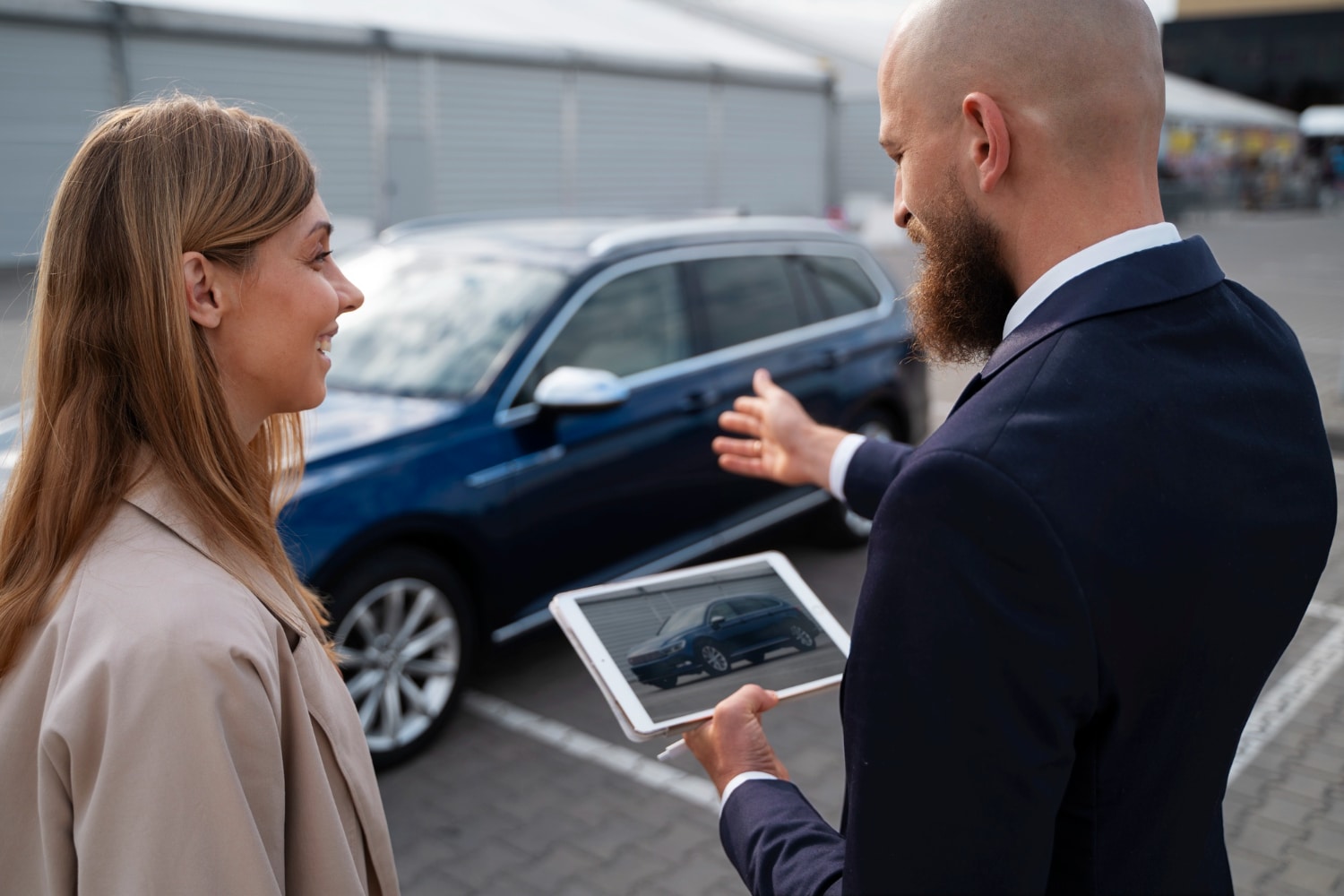 Vânzările auto Europa cresc a cincea lună consecutiv
