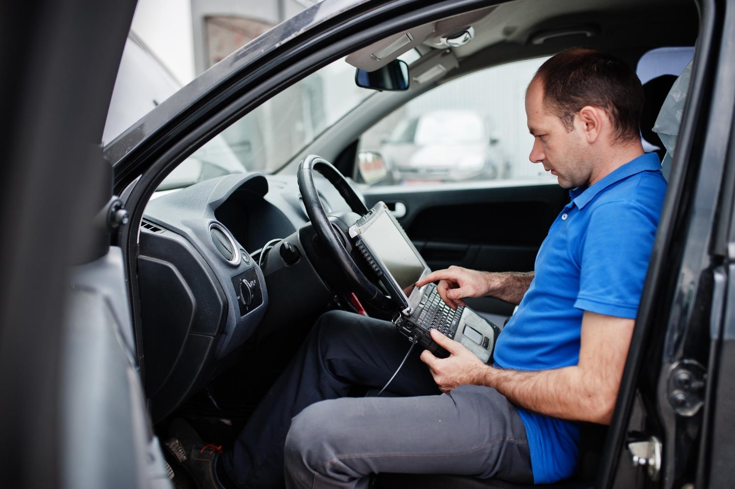 Zoox retrage 332 de vehicule autonome din cauza unei erori software