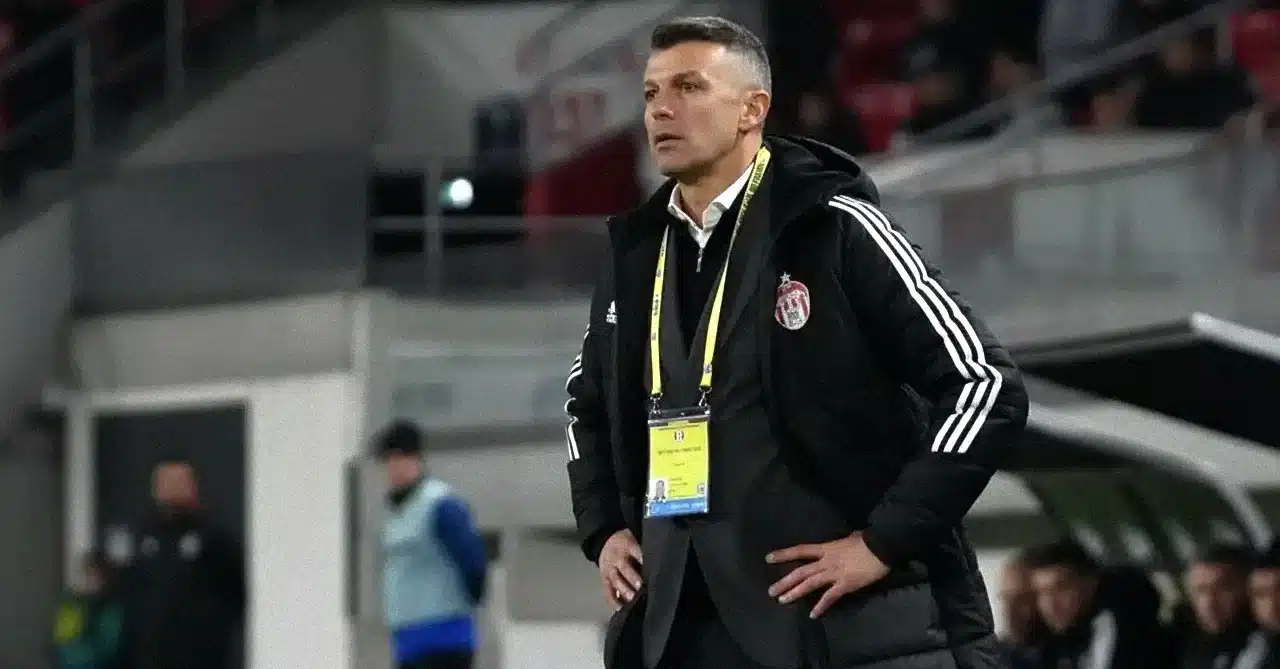 Ovidiu Burcă începe o experienţă specială la Tottenham care îi poate schimba cariera