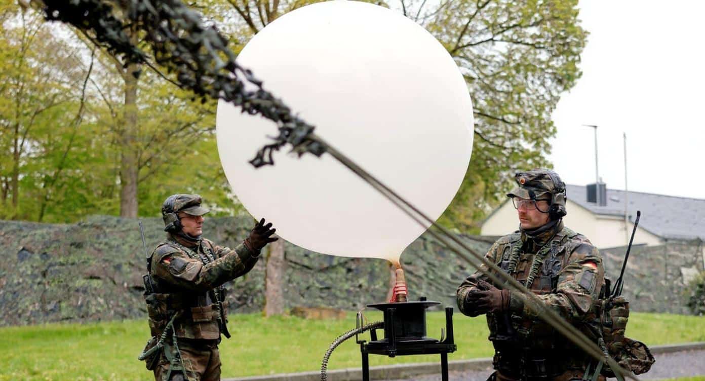 100 de militari, baloane la 5.000m – Operațiunea Colder Iron 2026 în Germania