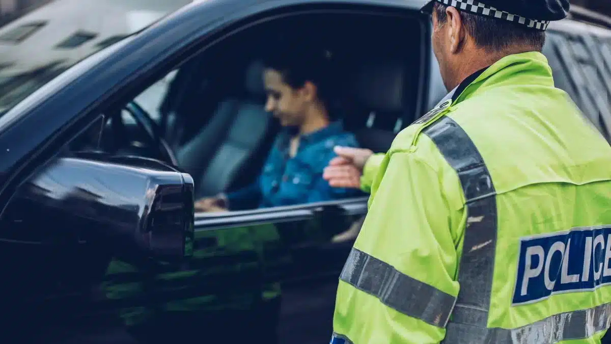Amendă neplătită în 12 luni, direct în cazier? Proiectul care revoltă societatea civilă