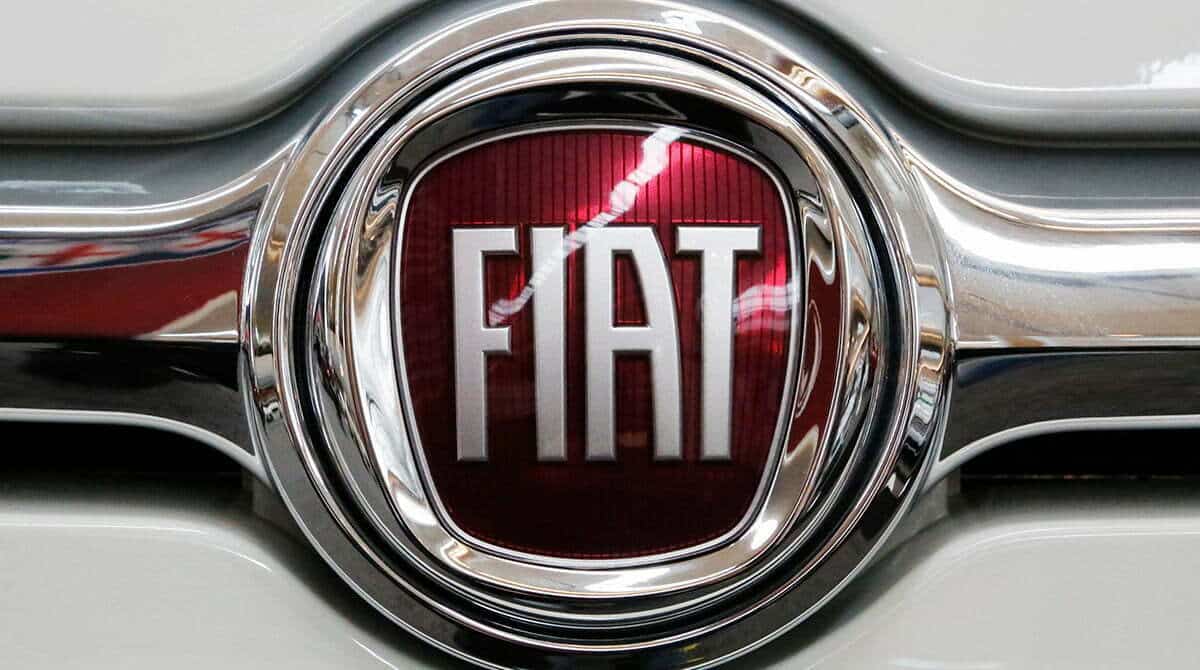 De ce vrea Fiat să-ți limiteze mașina la 118 km/h?