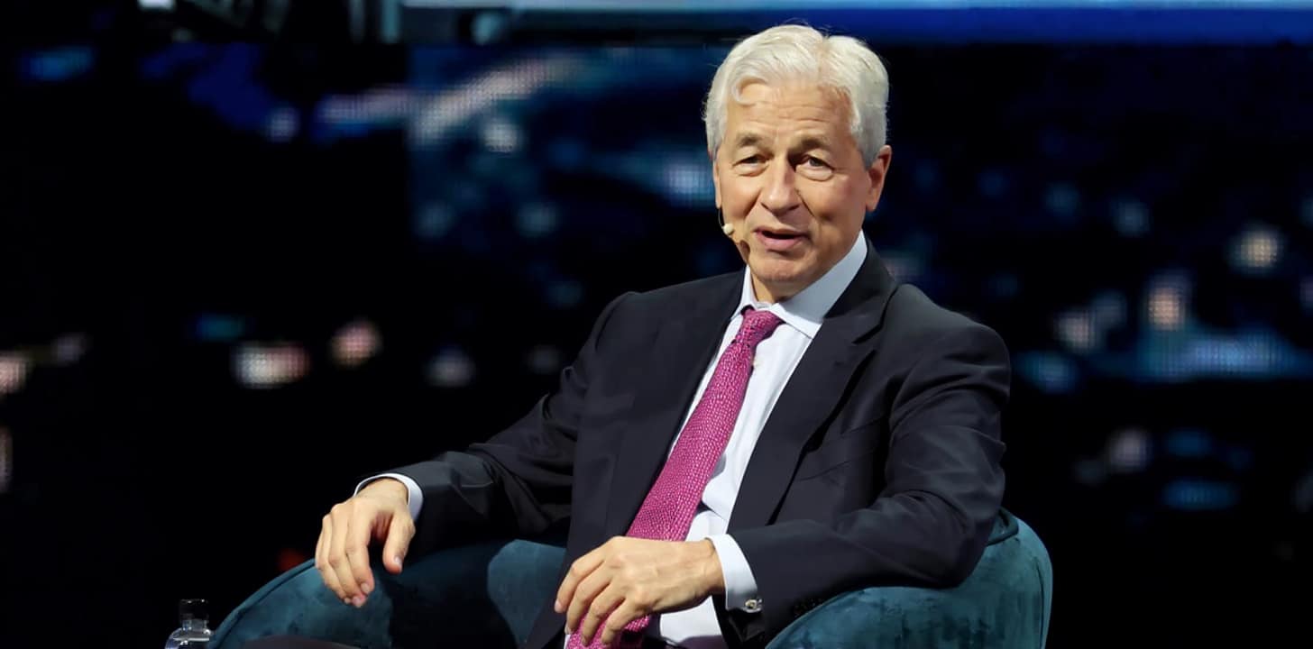 Dimon l-a sunat pe Buffett după ce l-a recrutat pe Todd Combs