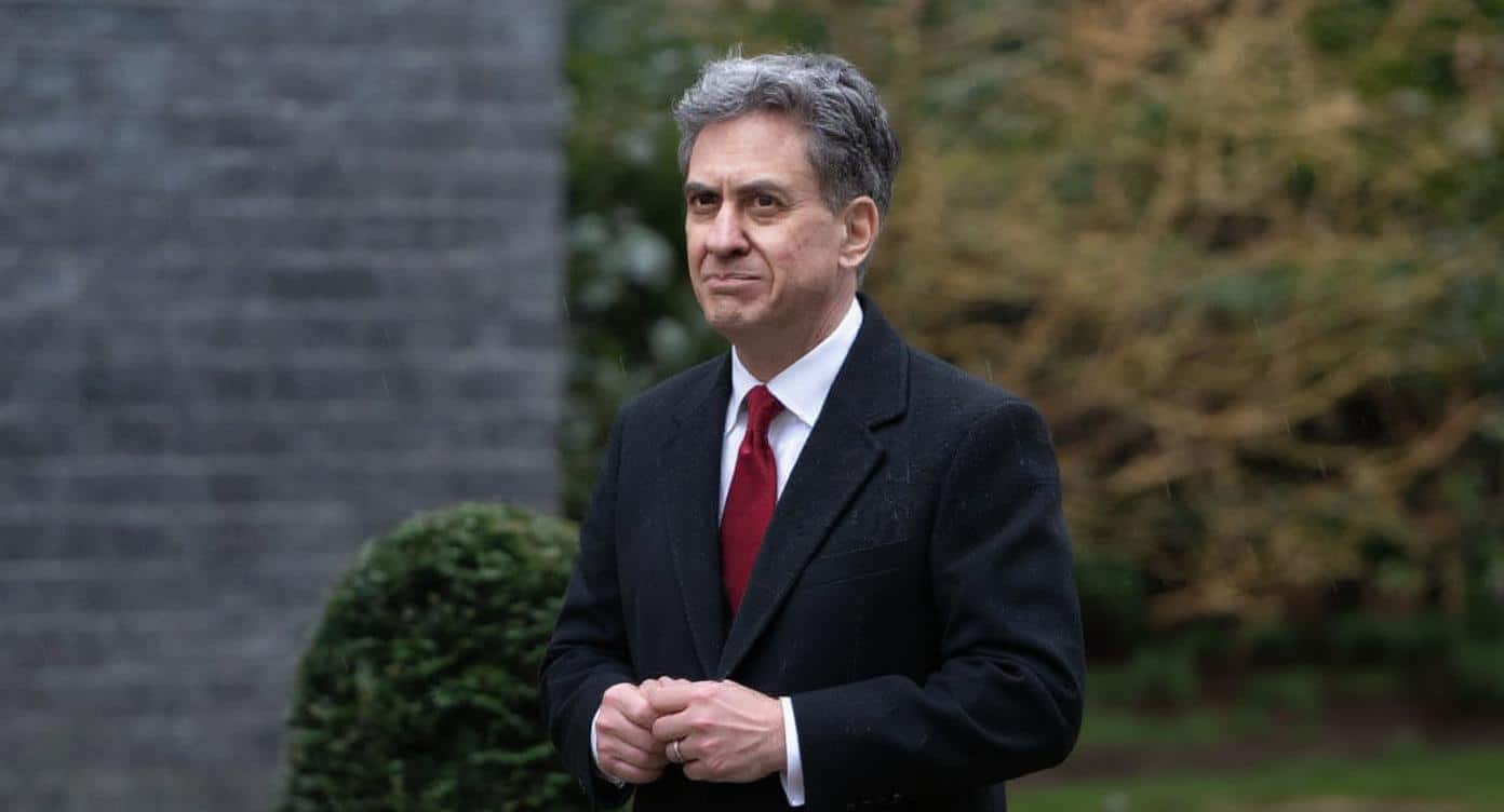 Farage, prins cu £380.000 nedeclarați. Scuza lui – o eroare onestă