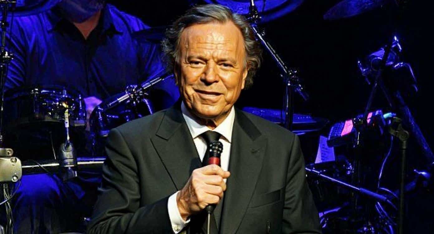 Julio Iglesias solicită oprirea anchetei: „Spania nu are jurisdicție”