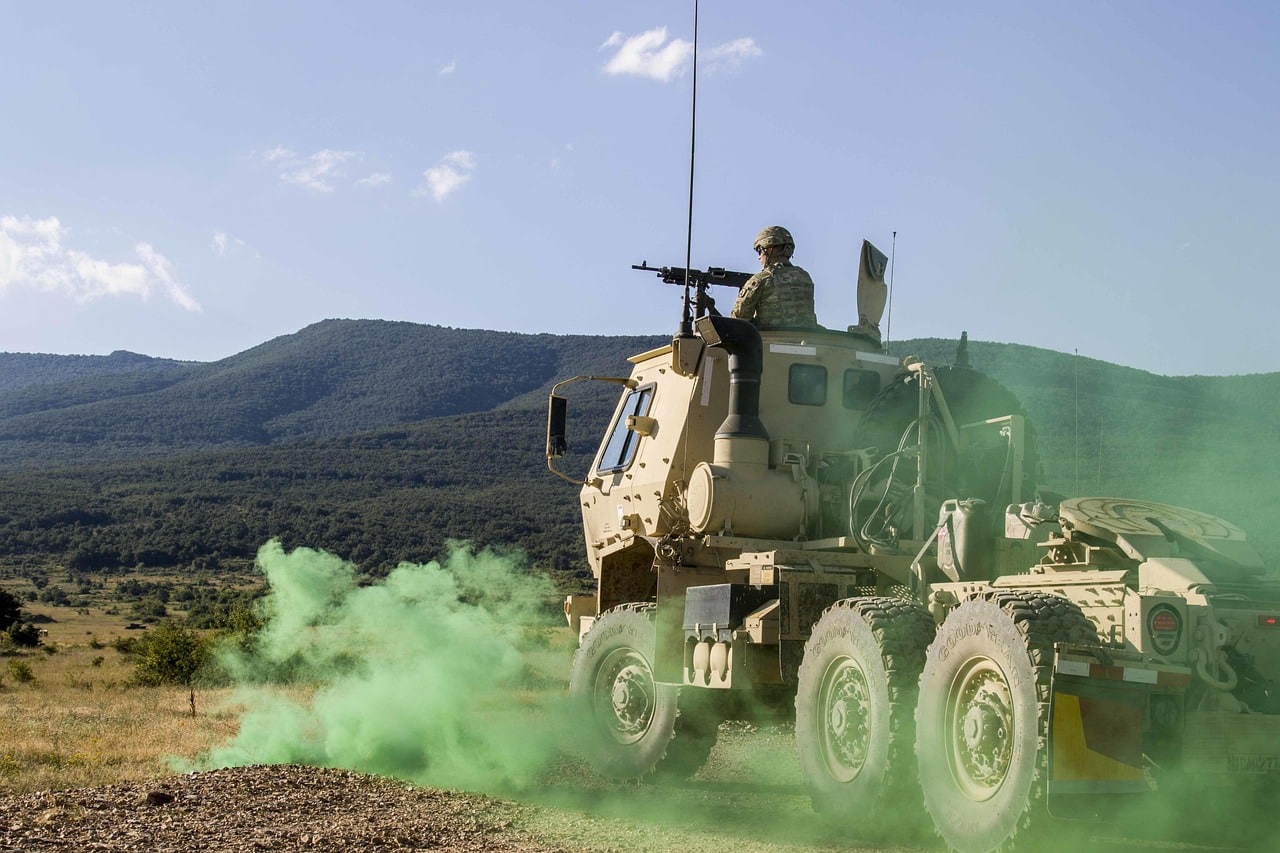 NATO ar putea stabili o prezență militară permanentă în Groenlanda