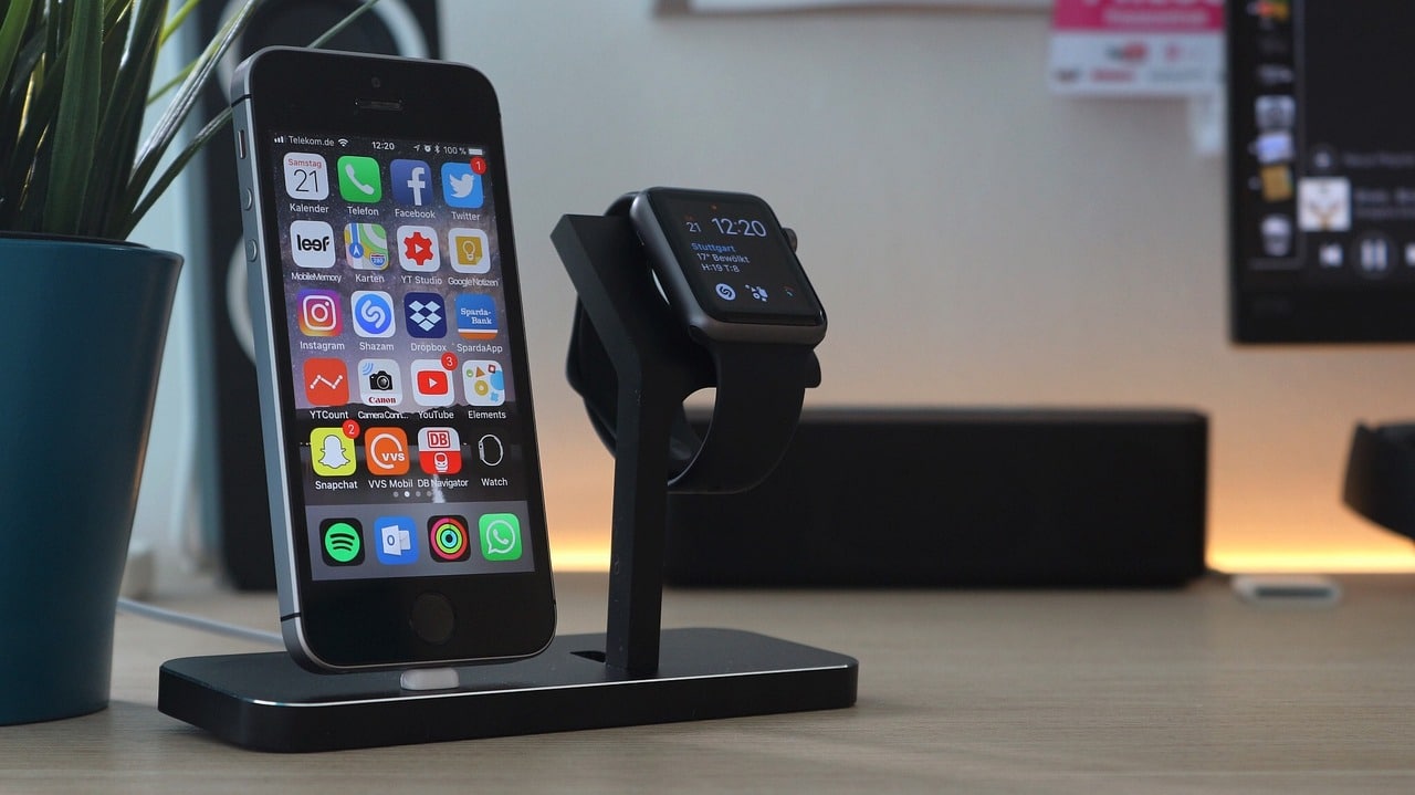 Prețuri și oferte curente pentru ceasurile inteligente Apple
