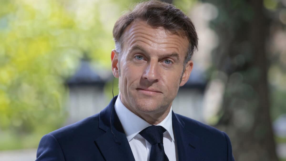 Șantajul lui Trump: Taxe de 200% pe vinuri dacă Macron zice NU