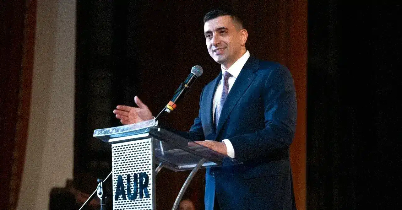 Simion, acuzat de trădare – petiție după ce 47 membri AUR au tăiat tortul Groenlandei