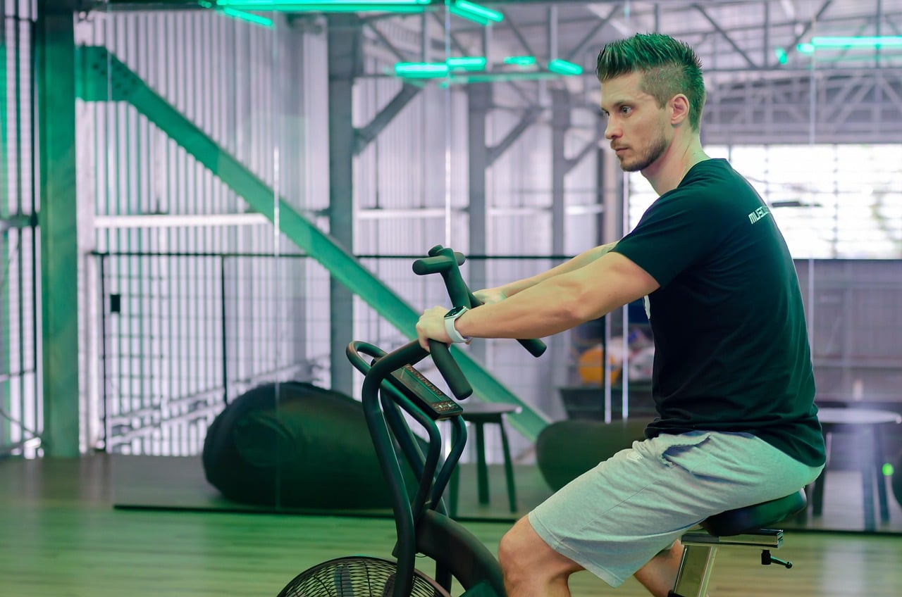 Top 10 biciclete indoor pentru sănătatea ta în 2026