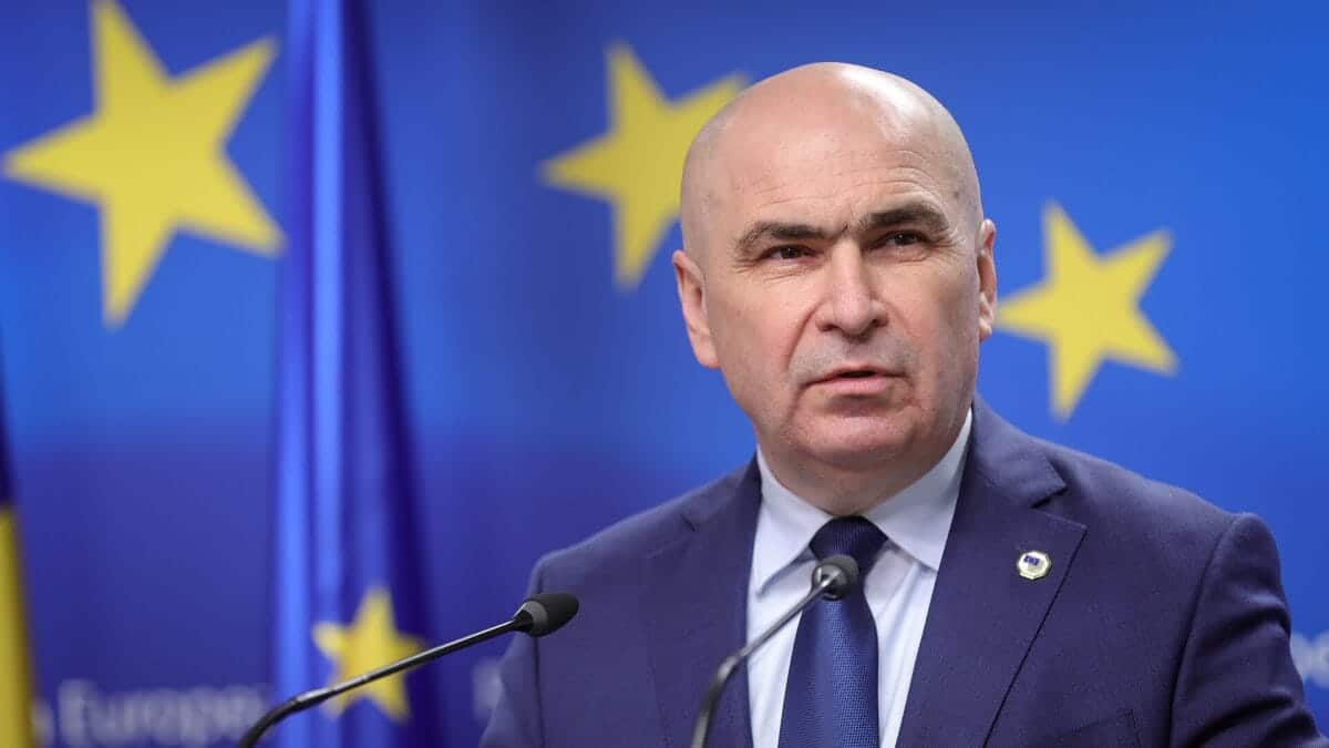 Bolojan dă vina pe primari: Taxe auto umflate peste limita legală