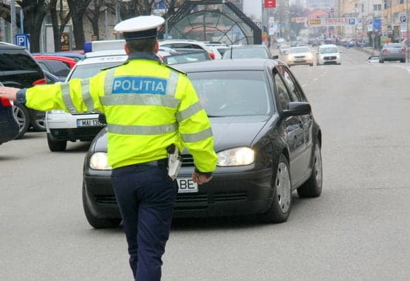 Codul Rutier 2026: schimbări majore la sensul giratoriu, depășirea vitezei