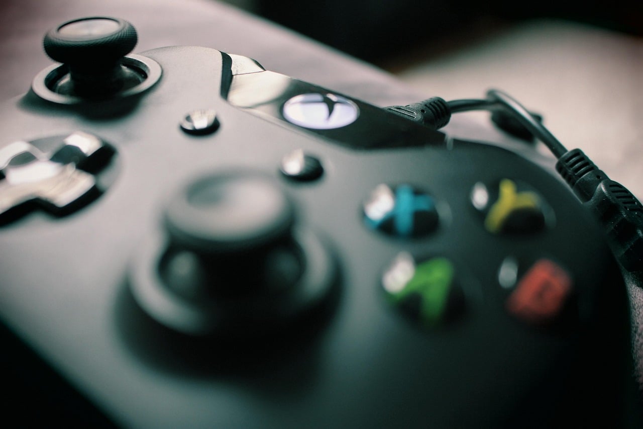 Criza la Microsoft cu plecarea CEO-ului Xbox și președintei diviziei