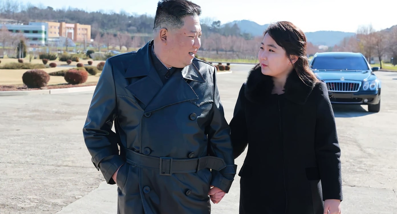 Dinastia Kim continuă: fiica Ju Ae, aleasa lui Kim Jong Un pentru a conduce Coreea de Nord