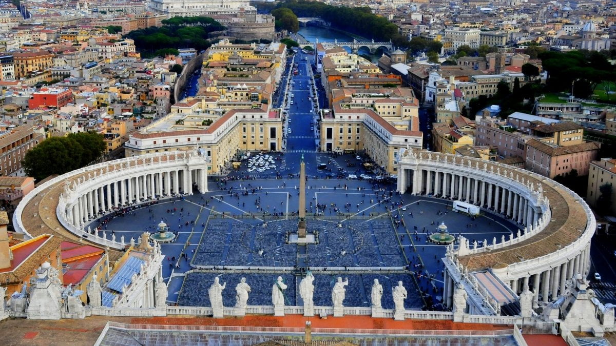 Ghid pentru Vatican. 10 sfaturi esențiale pentru a vedea totul într-o zi