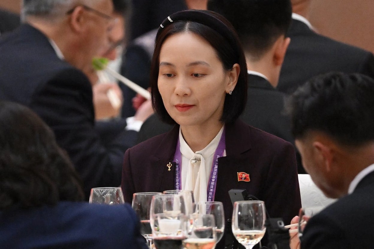 Kim Jong Un consolidează puterea prin promovarea surorii sale în funcția de vicepresedintă