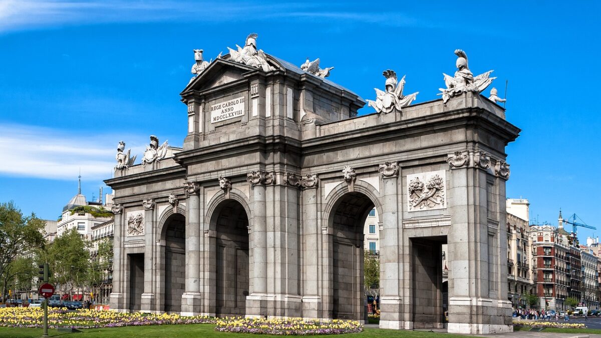 Madrid intră în top destinații mondiale 2026 cu record de 3000 de ore de soare