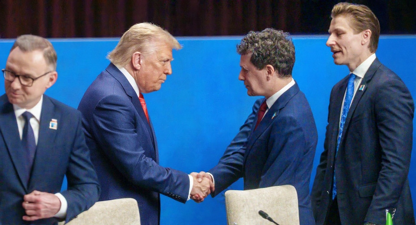 Nicușor Dan, la Consiliul lui Trump. România, observator la discuții.